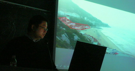 祝晓峰在同济大学演做演讲